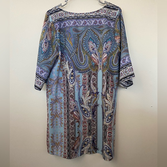 Tua split neck short sleeve blouse with tassels - Picture 7 of 8